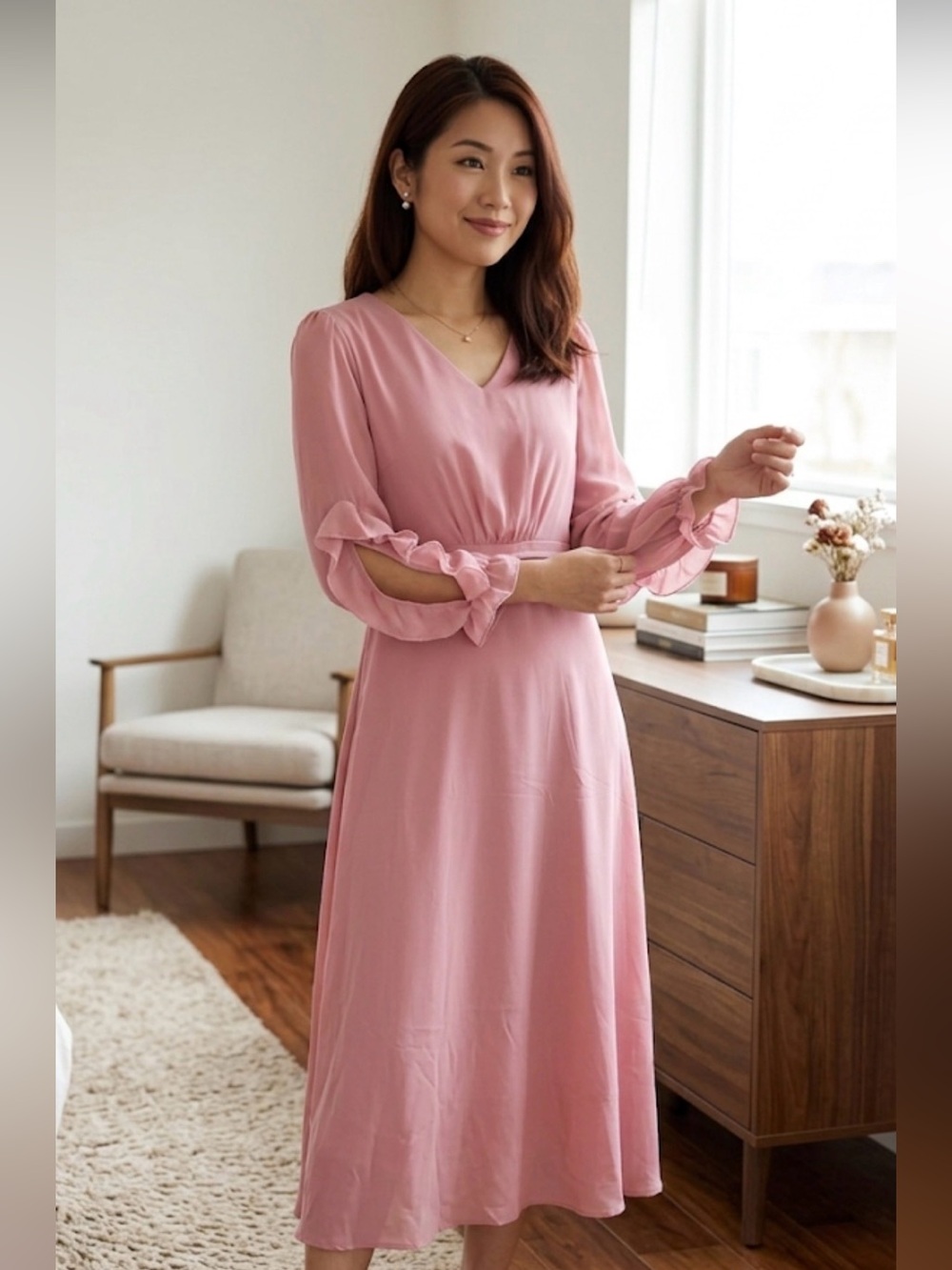 (3/25$) Blush Pink V-Neck Long Sleeve Midi Dress